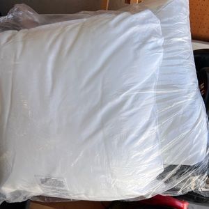 Set of 2 decorative pillows